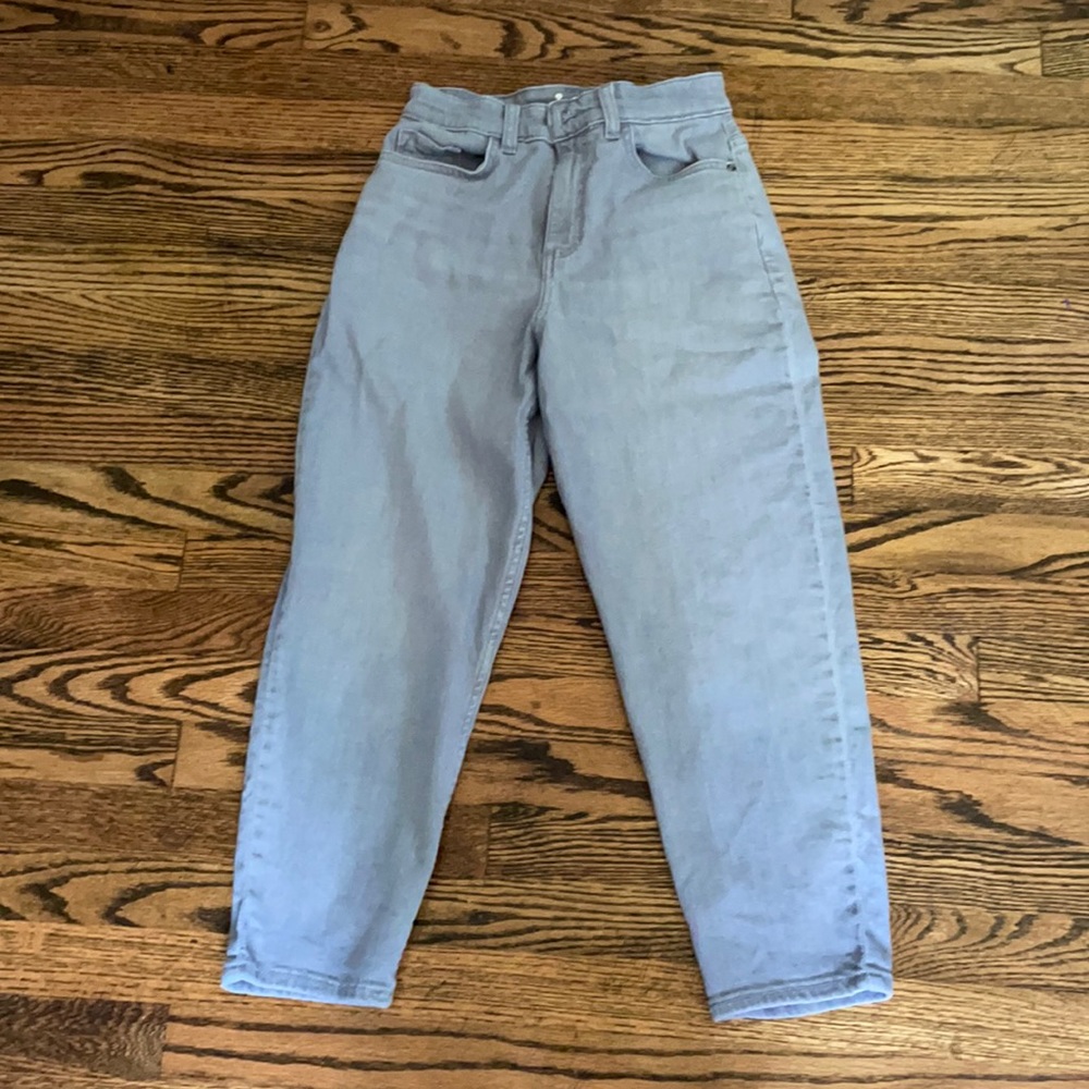 Grey ankle-length pants